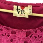 Love Point Pink Floral Crochet Overlay Cap Sleeve Zip Side Mini Dress Medium Size undefined Photo 10