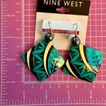 Nine West  diamond shape Geometric Green and Black drop Earrings lightweight Photo 3
