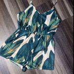 SheIn Tropical romper Photo 5