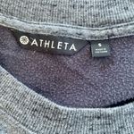 Athleta  Sweatshirt Womens Small Gray Heather Thumb Holes Athletic yoga sporty Photo 9