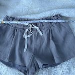 Wilfred  Aritzia Shorts‎ Womens Small Montrouge Crepe Drawstring Gauze Gray Photo 2