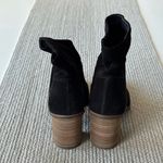 Lucky Brand  Black Genuine Suede Leather Block Heel Ankle Boots Booties Sz 8.5 Photo 5