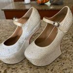 heels White Size 7 Photo 0