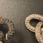 Chain Glittery Infinity Statement necklace Tri Photo 14