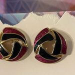 Beautiful Deep Rose/Black Pierced Photo 2