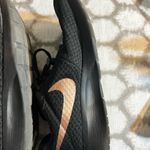 Nike  Black Athletic Shoes Photo 5