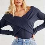 Free People ✨ Women's Marley Navy Sz Medium Top✨ Photo 0