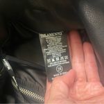 NEW
Blank NYC Faux Leather Front Zip Mini Skirt Size 28 Photo 3