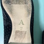 Anthropologie  black velvet polka dot pointy toed flats loafers size 7 Photo 6