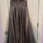 formal/ pageant/ prom dress Gray Size 4 Photo 0