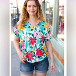 HAPTICS Teal & Coral Floral V Neck Top Super Soft Blouse Short Sleeve Tropical Pink Size M Photo 1