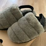 UGG Super Fluff Slipper size 7 NWT Photo 0