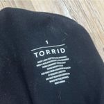 Torrid  black one shoulder sheer sleeve shirt size 1 x Photo 4