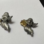 Lot Of 2 Signed Daria Brooch / Pin Pewter Angel Cherubs Musical Instrument Silver Photo 3