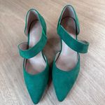 Peiley Women’s Sz 5.5/6 Green Faux Suede Low Heel Strap Pumps Pointed Toe Dressy Photo 1