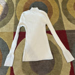 White Ribbed Mock Neck Fall Sweater Top Wide Sleeve Slim Fitting Women’s XXS Photo 0