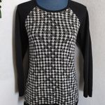 AB Studio  Houndstooth Sweater Photo 0