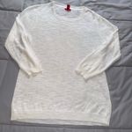 IZOD  Women's White Crew Neck Sweater Size Medium Photo 0