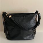 Large Black vegan Leather Shoulder Bag side pockets tassel zipper Photo 0