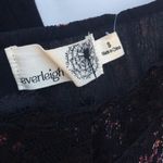 New Everleigh Lace Trim Floral V Photo 7