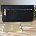 Michael Kors Wallet Photo 1