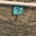 Happening in the present  3/4 gray top M Photo 2