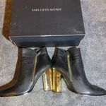 Saks 5th Avenue $200 Saks Fifth Avenue Hallie Black Grainy Leather Ankle Boots With Box ( 7.5 ) Photo 3