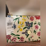 Kate Spade - Carson Garden Bouquet Convertible
Crossbody | NWT Photo 8