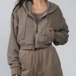 Elwood Crop Hoodie organic cotton thermal zip babydoll womens Brown (small) Tan Photo 0