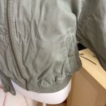 Pilcro ANTHROPOLOGIE‎  Green Canvas Cropped Bomber Jacket Size Medium Photo 4