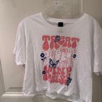 Sweet Claire Treat People With Kindness top Photo 0