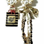 Betsey Johnson Mismatched Perfume Bottle Bow, faux Pearl Earrings Set NWT Photo 0