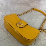 Michael Kors CARMEN EXTRA SMALL POUCHETTE Photo 3