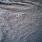 Lululemon Cortes Crop T Shirt Black Women's Size Small Short Sleeve Gym Workout Photo 3