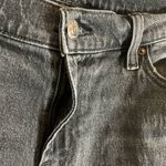 Old Navy Mid-Rise Boyfriend Straight Jeans | Size 10 Petite Photo 3