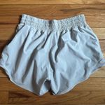 Lululemon  Hotty Hot Shorts 4" Photo 2