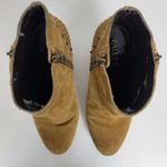 Guess Womens Boots Size 7.5 Tan Side Zip Almond Toe Studded Chucky Ankle Heel Photo 72