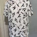 A New Day White Black Abstract Print Short Sleeve Blouse Top - Size S Photo 0