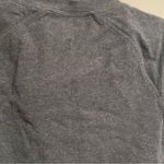 Lululemon  Soulful Crop Tank Heathered Black- Size Small Photo 2