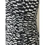 Vince Camuto  XS Women's Sleeveless Collar V-neck Ruched Tank Top Black/White Photo 9