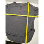 Free People  MOVEMENT Bella Layer Ribbed Sweater in Gray Size M Photo 4