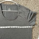 🦋 Road Runner Grey Striped Lightweight Short Sleeve Tee Activewear Workout Photo 4