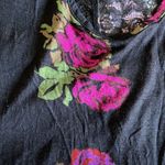Kirra ‎ XS Top. Black Floral Photo 4