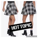 Hot Topic  Black & White Plaid O-Ring Skater Skirt size small Photo 1