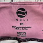 Noli  Yoga Ombré Bird Leggings. Size XSmall. Photo 5