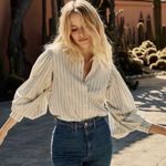 Doen Scarlet Chambray Stripe Cotton Sleeve Button Front Blouse size Medium Photo 9