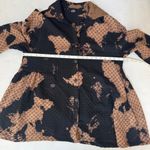 Dress to Kill Jane Mohr Black & Tan Splotch Dye Button Photo 11