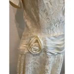 Vintage 1980s Made in USA Ivory White Lace Dress Lined Size 8 Photo 5