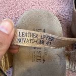 L'ATISTE Spring Step L'Artiste Novato Leather Multi Color Slingback Sandals Sz 41 flaw Photo 4