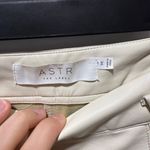 ASTR NWT  Cream Pleather Shorts Size Medium Photo 1